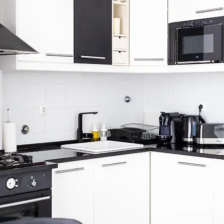 Ambassador River Shower Lisboa